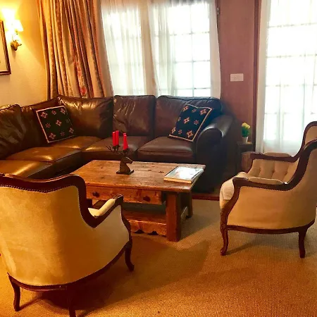 Rue De Bel-aube Joli 10 *